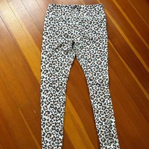 leopard leggings